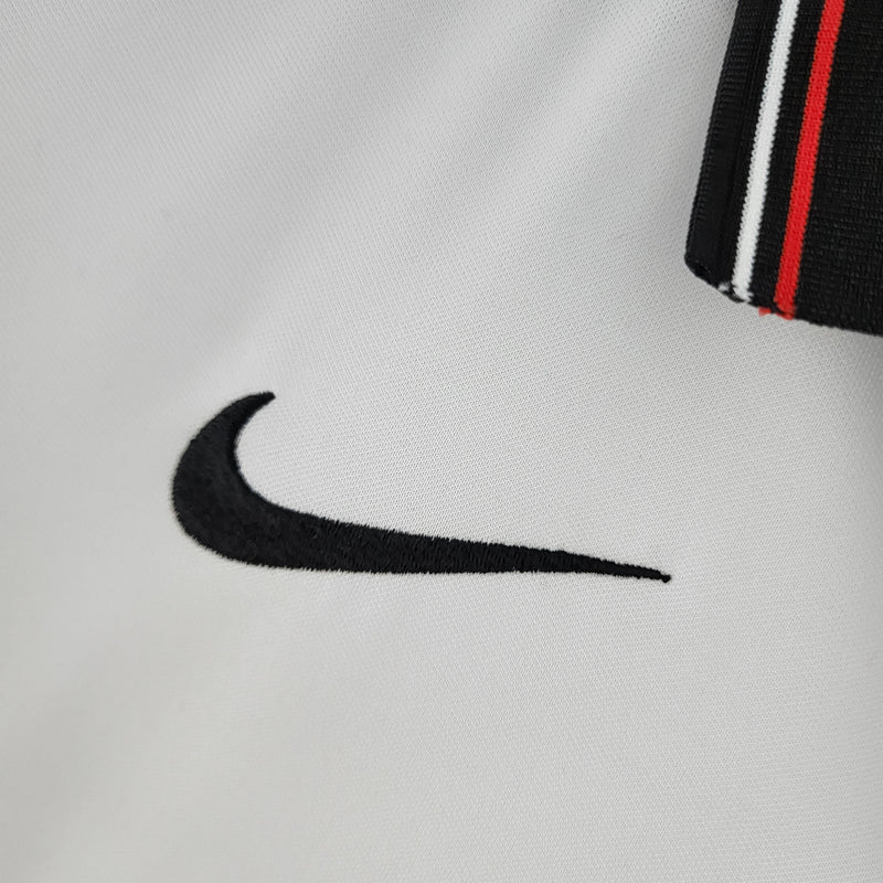 Camisa Eintracht Frankfurt 2020/21 Away